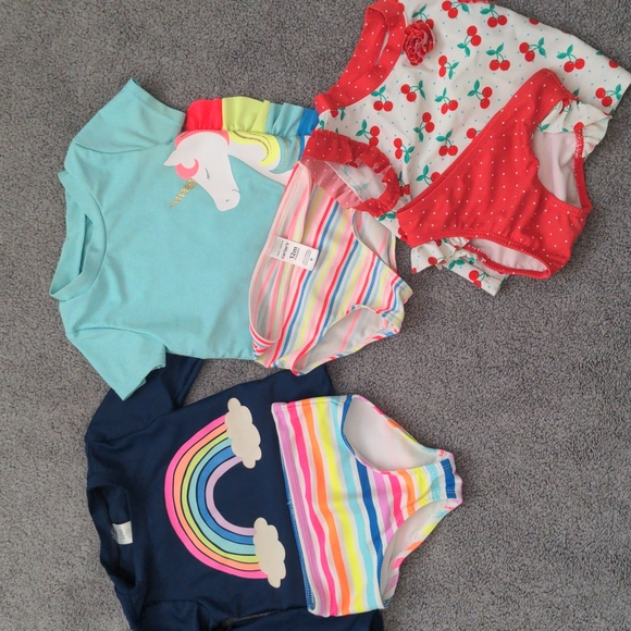 Lot of 3 swim sets EUC - Picture 1 of 5